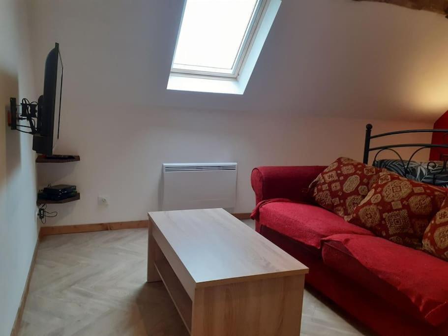 Atypique Et Reposant Apartment Verdelot